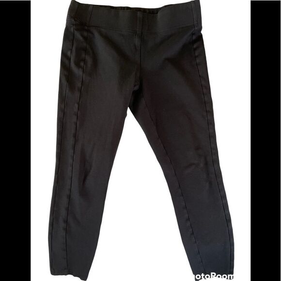 Loft black pull on style crop leggings with side seam details, size M. - Picture 3 of 4